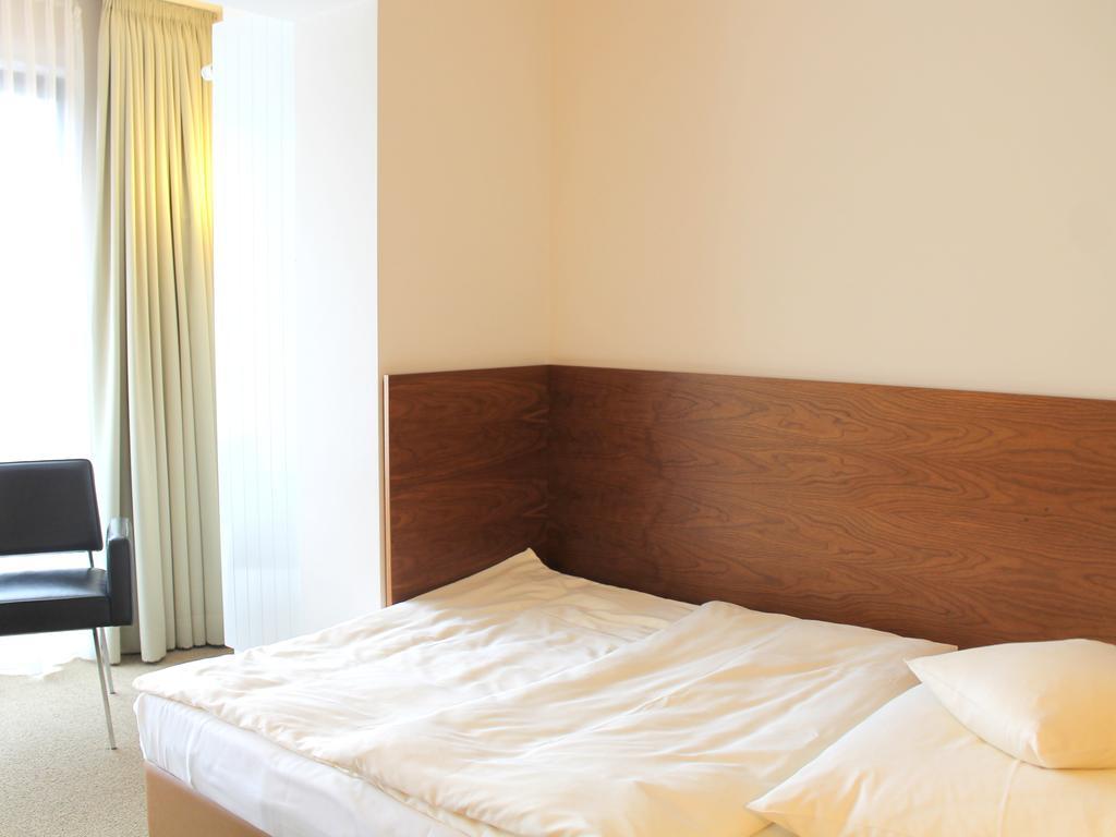 Venusberghotel Bonn Buitenkant foto