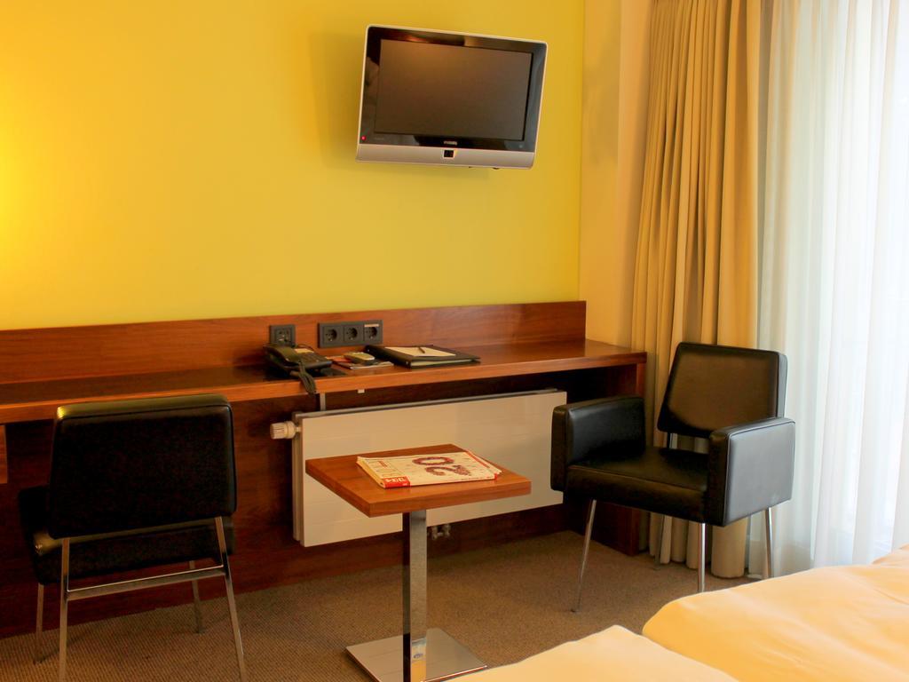 Venusberghotel Bonn Buitenkant foto